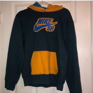 Nike SB hoodie!